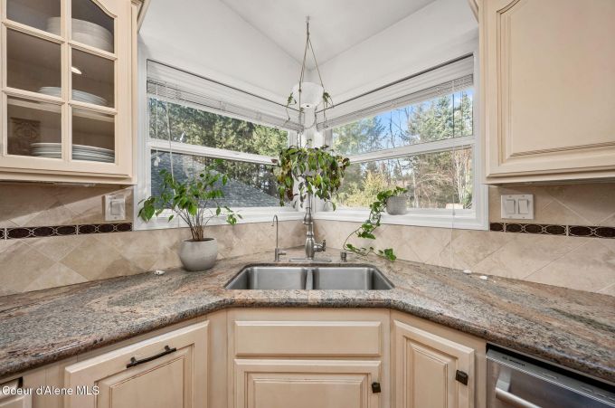 Property thumbnail 17