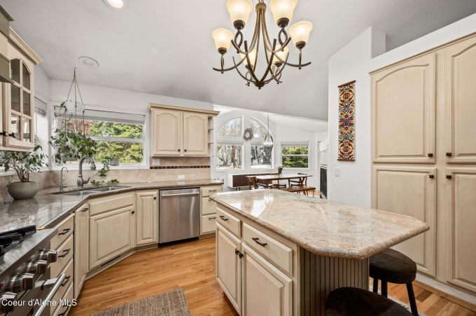 Property thumbnail 18