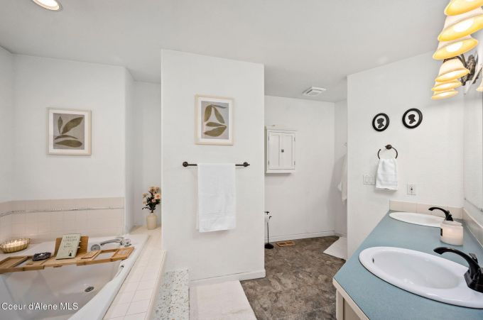 Property thumbnail 24