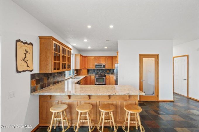 Property thumbnail 25