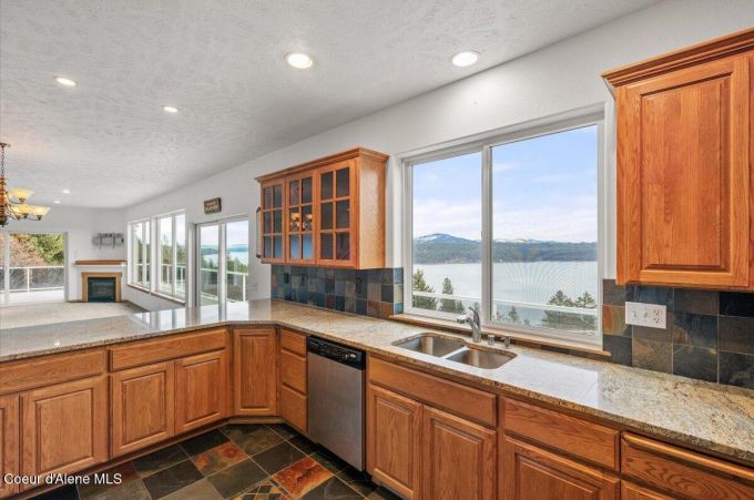 Property thumbnail 28