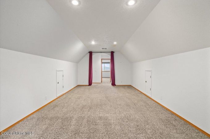 Property thumbnail 46