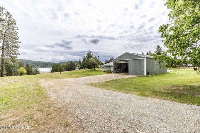 Property thumbnail 36
