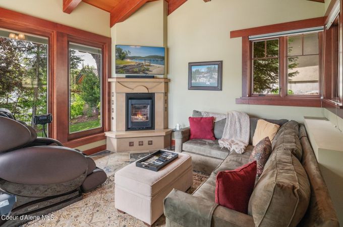 Property thumbnail 16