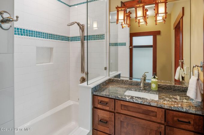 Property thumbnail 25