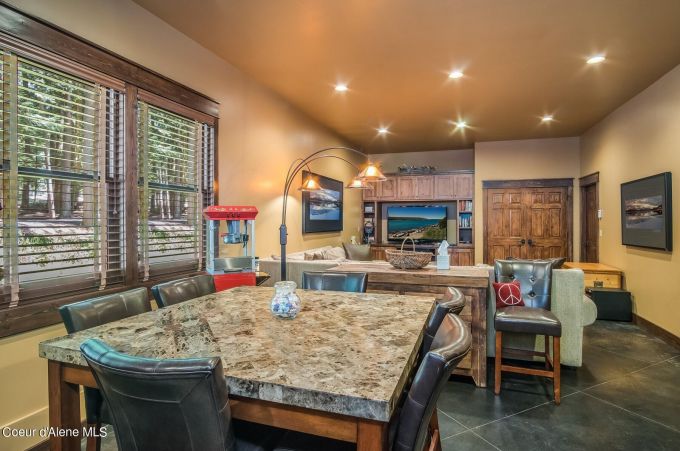 Property thumbnail 35