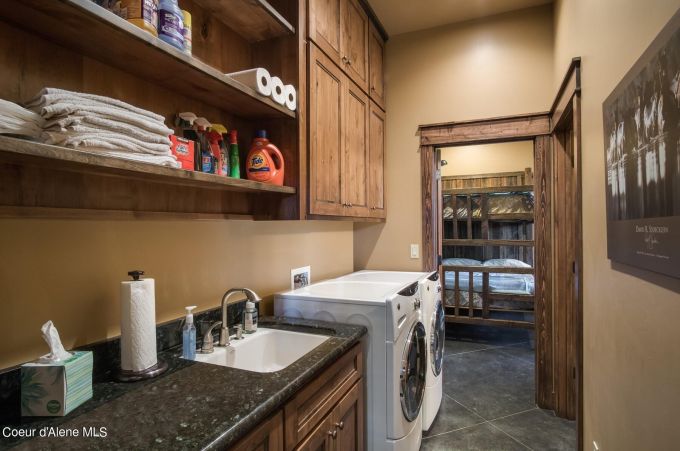 Property thumbnail 36