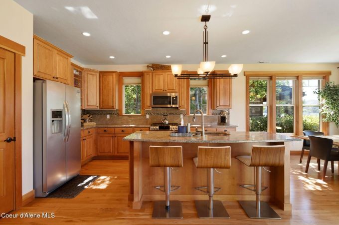 Property thumbnail 12