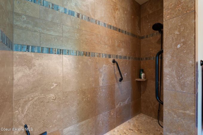 Property thumbnail 19