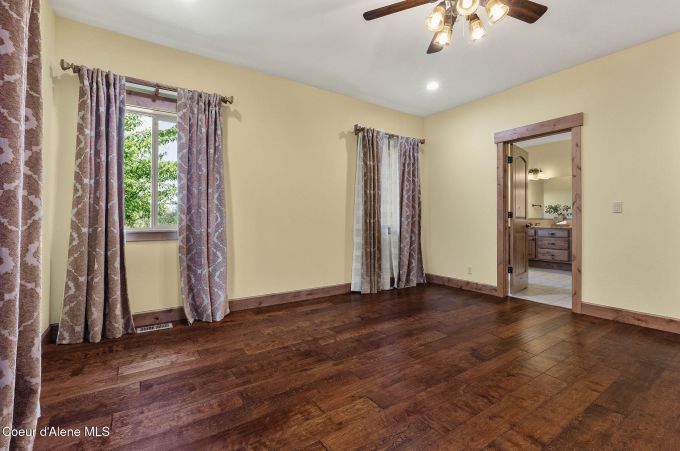 Property thumbnail 38