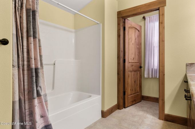 Property thumbnail 44