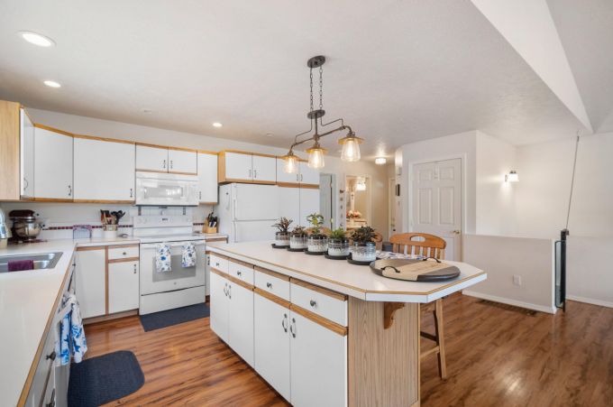 Property thumbnail 10