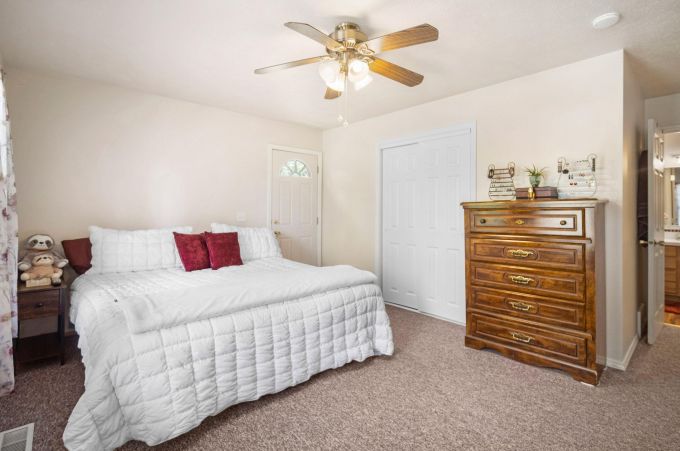 Property thumbnail 25