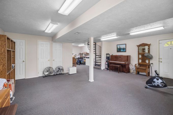 Property thumbnail 33