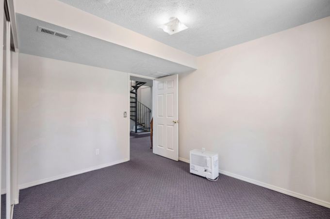Property thumbnail 38