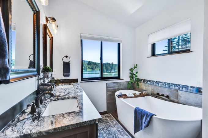 Property thumbnail 17