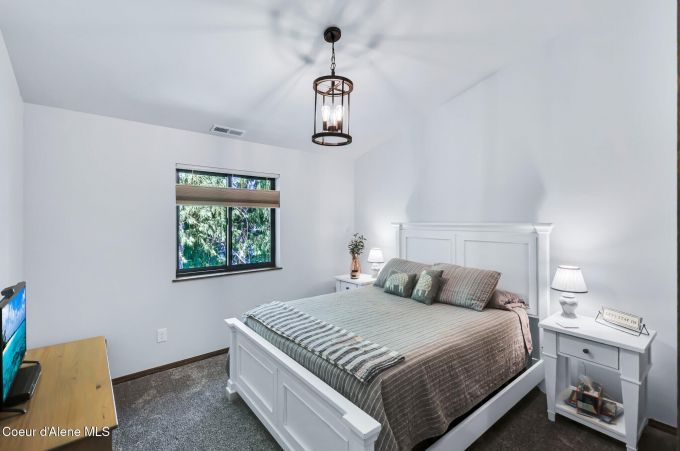 Property thumbnail 25