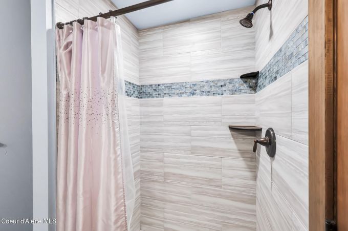 Property thumbnail 39