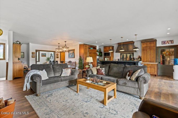 Property thumbnail 13