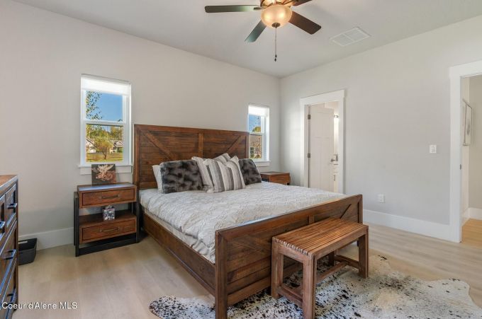 Property thumbnail 25