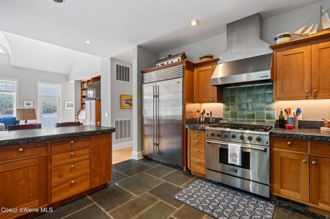 Property thumbnail 16