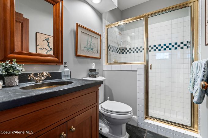 Property thumbnail 25