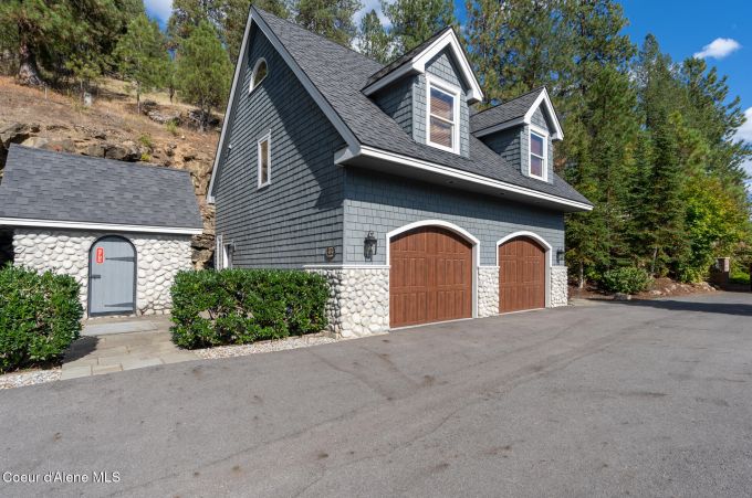 Property thumbnail 36