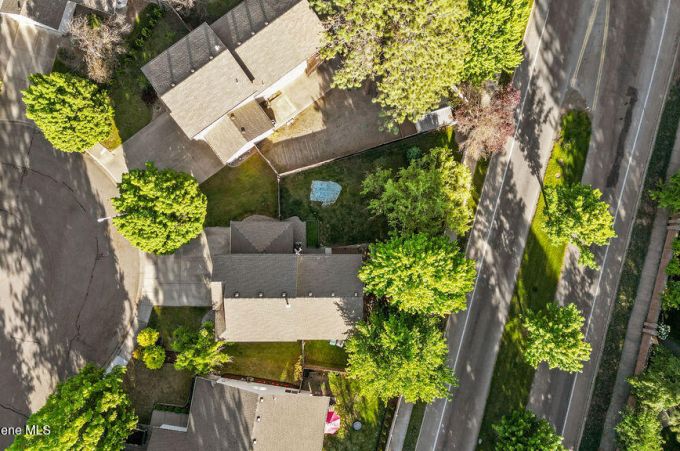 Property thumbnail 37