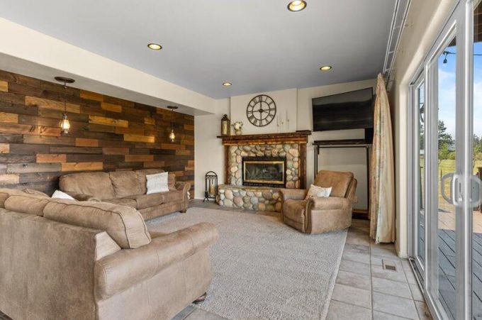 Property thumbnail 12