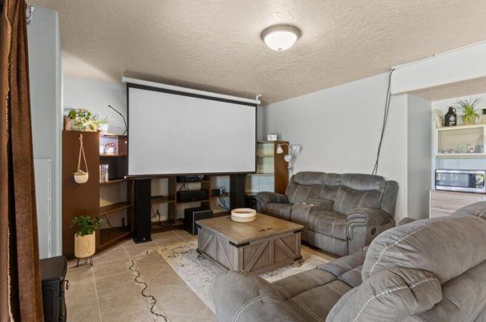 Property thumbnail 48