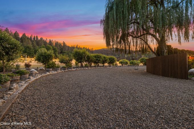 Property thumbnail 43