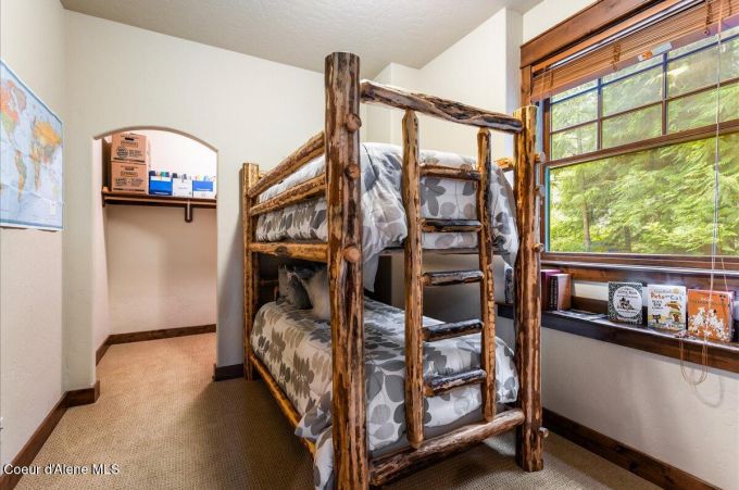 Property thumbnail 42