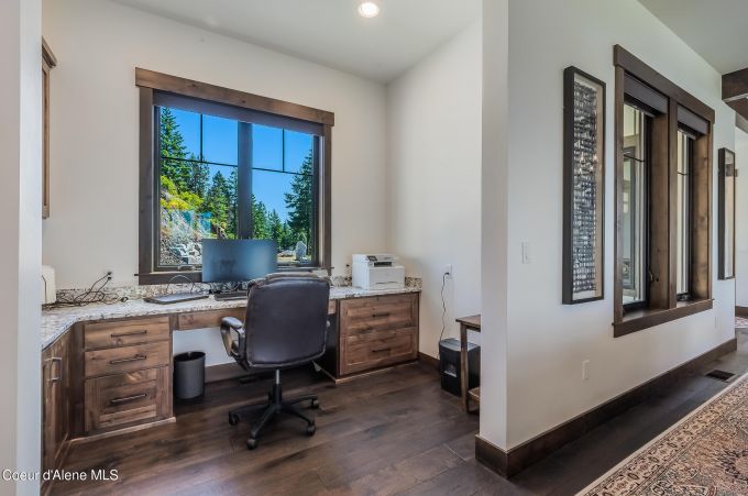 Property thumbnail 23