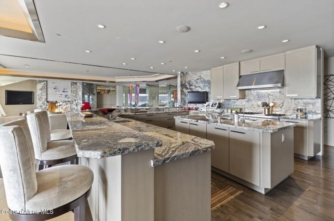 Property thumbnail 16