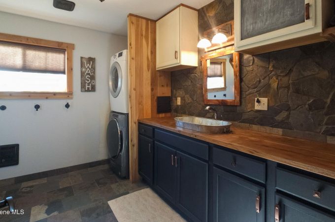 Property thumbnail 25
