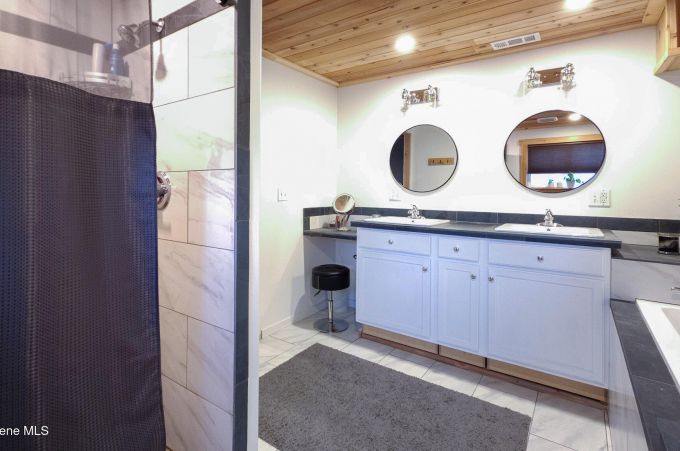 Property thumbnail 32
