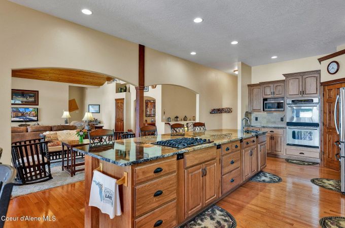 Property thumbnail 17
