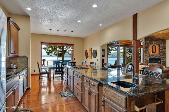 Property thumbnail 18