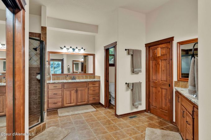 Property thumbnail 25