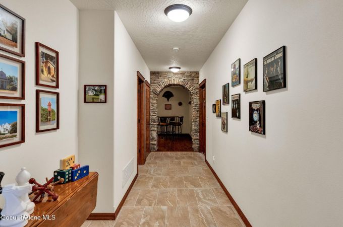 Property thumbnail 36