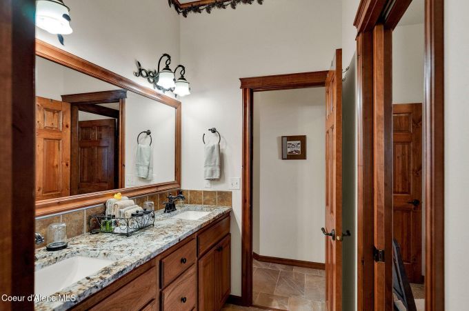 Property thumbnail 42