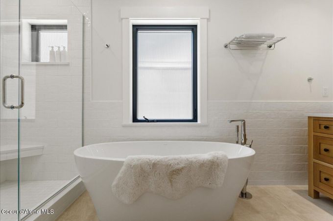 Property thumbnail 32