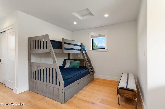 Property thumbnail 37