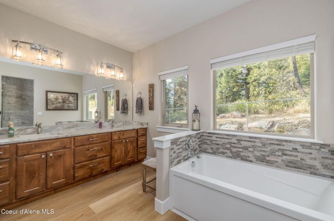 Property thumbnail 23