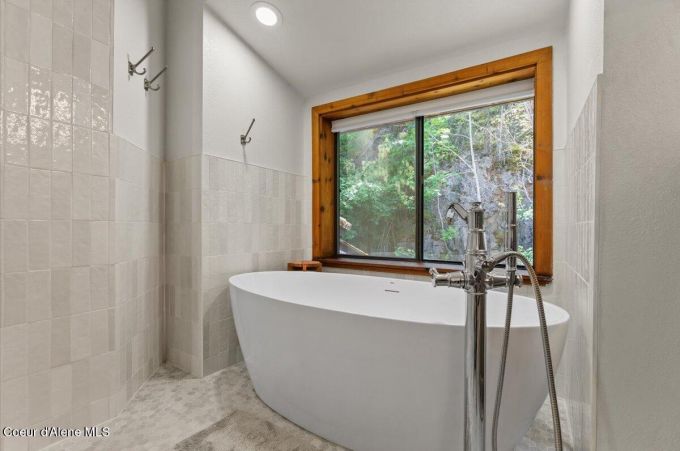 Property thumbnail 23
