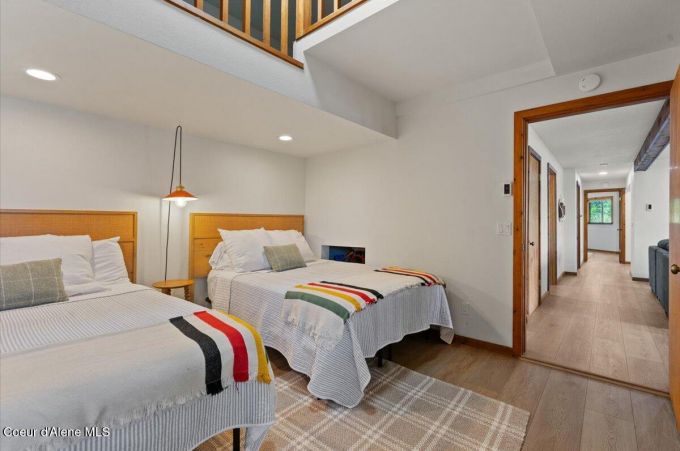 Property thumbnail 35