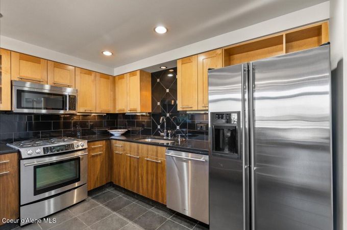 Property thumbnail 17