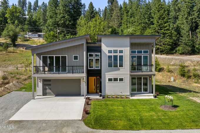 Property thumbnail 12