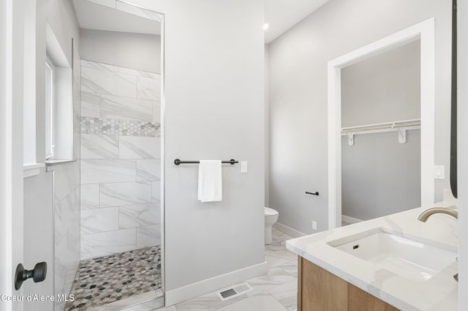 Property thumbnail 44