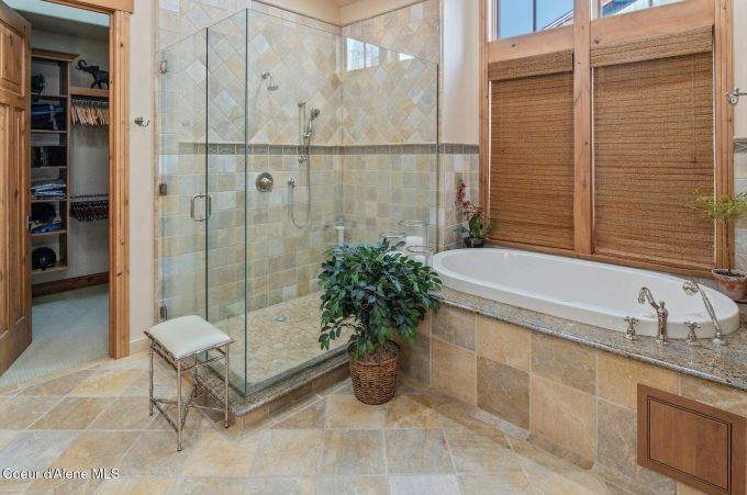 Property thumbnail 22